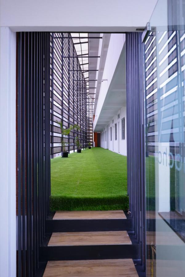 Hotel Nachas Coimbatore Exteriör bild