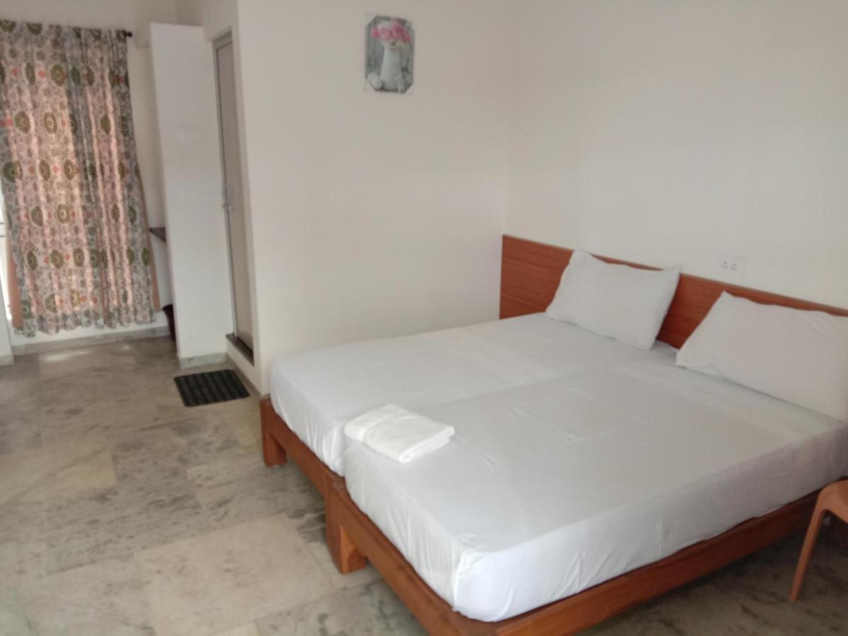 Hotel Nachas Coimbatore Exteriör bild